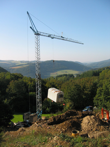 Baugrundstück mit Bauwagen, Harscheid
