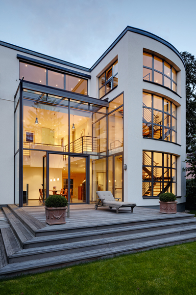 Villa K, Aussicht durch die Glasgaube